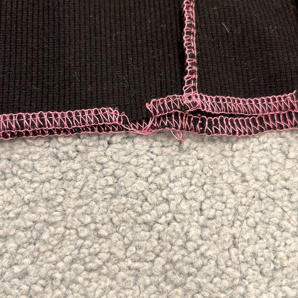 Black inside out looking top - Picture 3 of 4